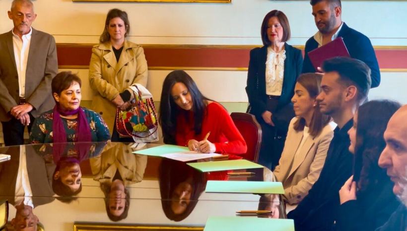 Toma de posesión de alumno aprobado 28 — Academia David Gibert